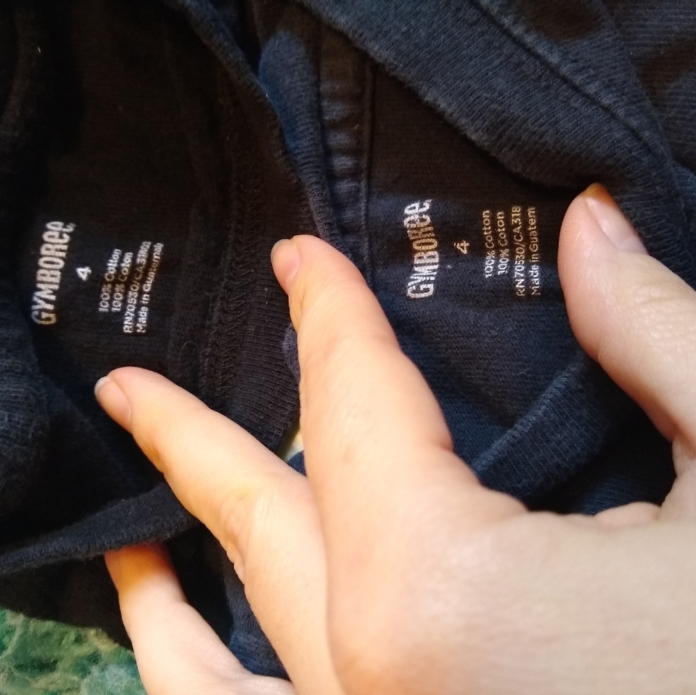 Pair of Boys Long Sleeves - Picture 3 of 5